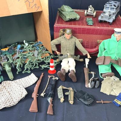 G.I Joe Figurines (2) And Accessories 