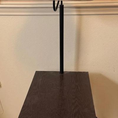 Side Table with Lamp 