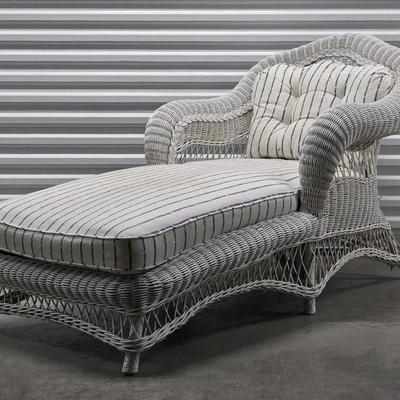 Wicker Chaise Lounge