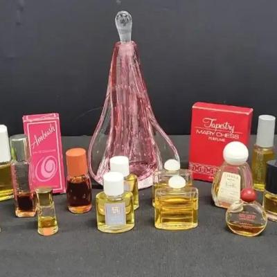 Murano-Style Perfume Bottle + (WH2) 