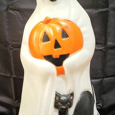 Empire Ghost w/ Black Cat Blow Mold (WH4)