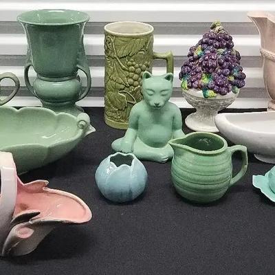 Pretty Pottery (WH2) 
