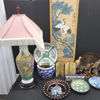 Asian Lamp + (WH2) 