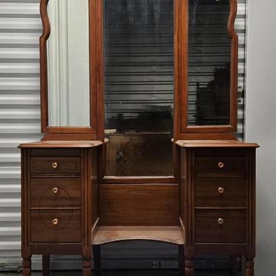 Dressing Table (ALTERNATIVE PICK-UP LOCATION) 