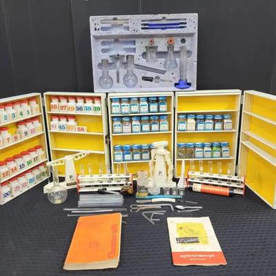 Vintage Porter Chemcraft Set + (WH8)