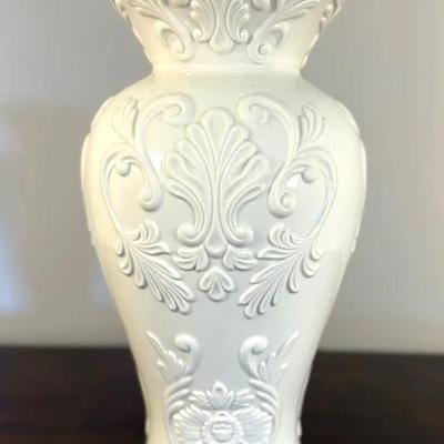 Vintage Rare Lennox Vase 