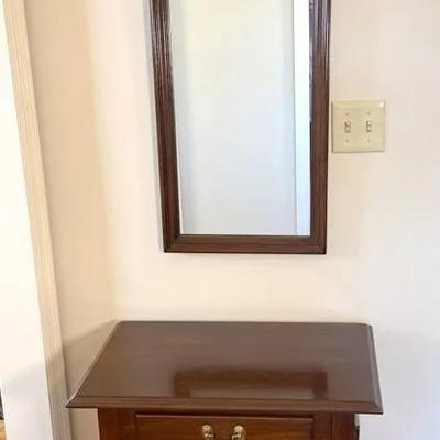 Ethan Allen Entryway Table And Mirror 