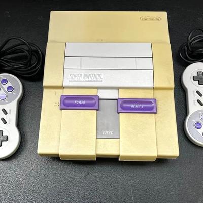 Super Nintendo SNS001 with Two Controllers