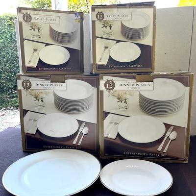 Bed Bath & Beyond Entertainer’s Party Set 24 Salad Plates, 24 Dinner Plates  