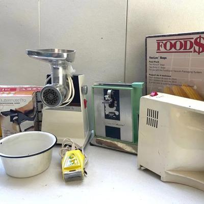 MidCentury Modern Kitchenware - Dazey-Seal-a-Meal, Remington, Oster, Rival - All Working