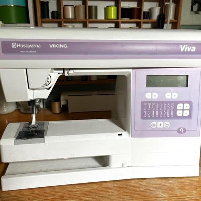 Husqvarna Viking Viva Sewing Machine - Tested, Made In Sweden