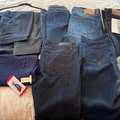 Women’s Clothing- Pants, Jeans, Leggings 12 Pcs - Some NIB