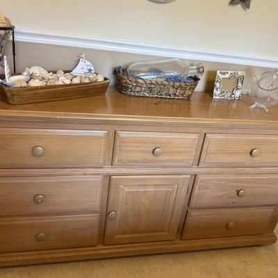 Sale Photo Thumbnail #140
