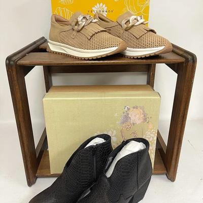 “Very G” and “Yellowbox” Shoes 