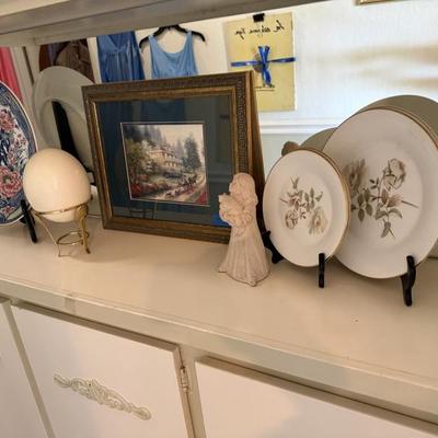 Collectables Decor