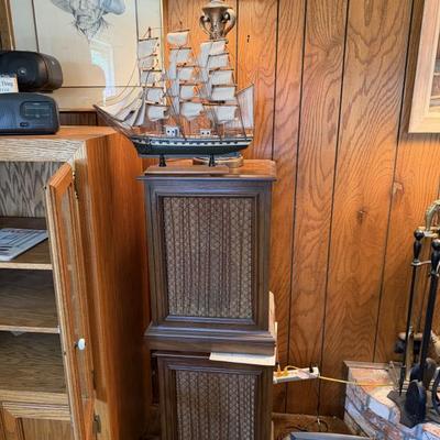 Vintage speakers-working
