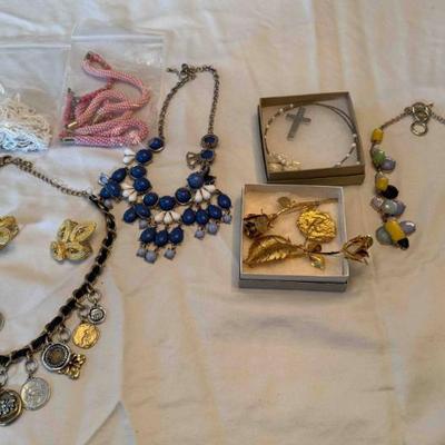 Sale Photo Thumbnail #164
