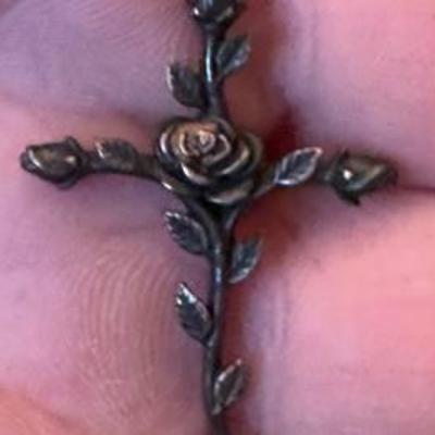 Vintage Retired James Avery