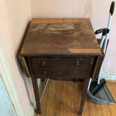 Bendix radio 1940s drop leaf table with 2 drawers
