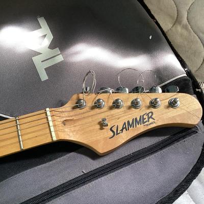 Slammer electric guitar