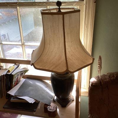 Table lamp 2)