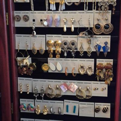 Large Wood Display of Fashion Earrings with Room to Spare