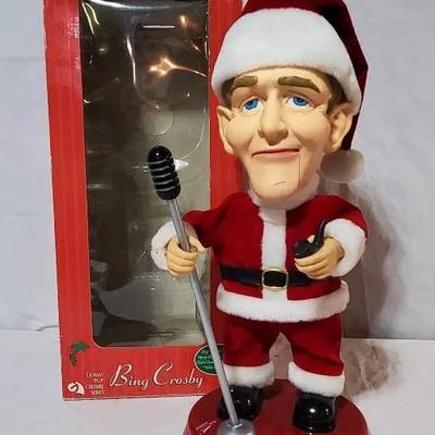 Bing Crosby Singing Animated Fugure
