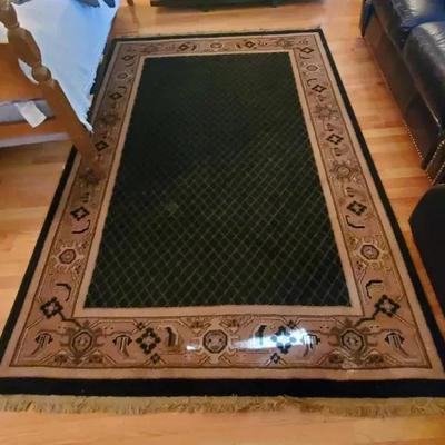 Black & Tan Shaw Rug 6'X 8'