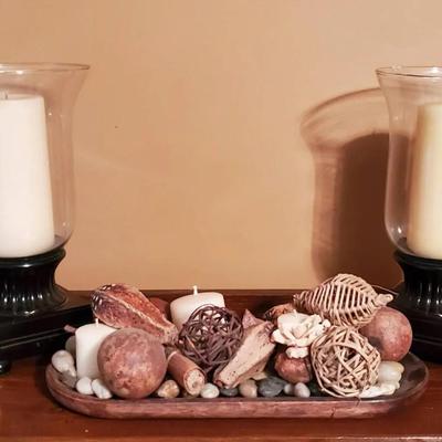 Tabletop Display Items
