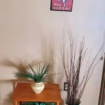 (6) Home Decor Items 