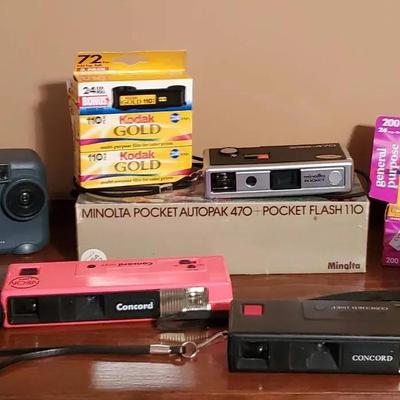 (7) Film and Digital Cameras 