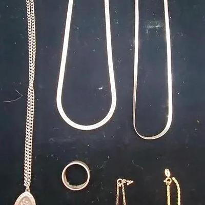 (7) Gold and Sterling Silver Pieces 14k, 925