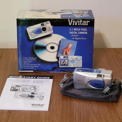 Vivitar 2.1 Mega Pixel Digital Camera 