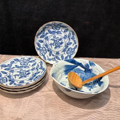 Blue and white porcelain dishes