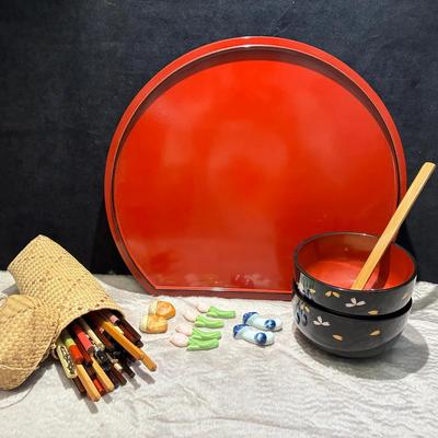 Chopstick rests and lacquer dishes