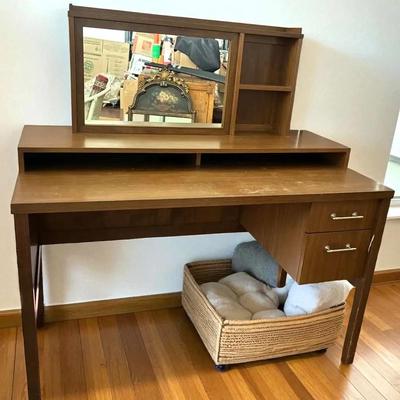 Desk style vanity