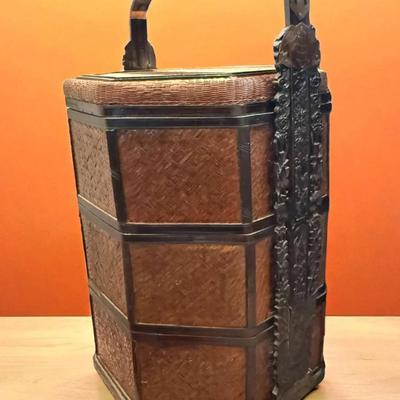 Large chinese woven wicker wedding basket