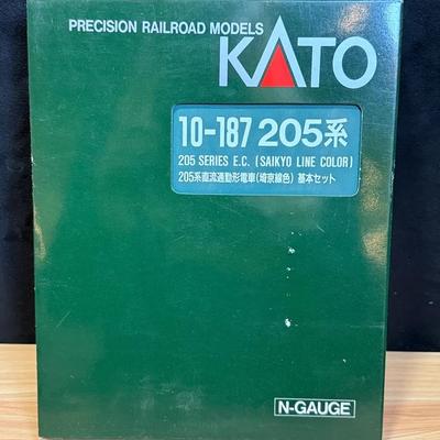 Kato 205 series e c. (saikyo line color) in n gauge