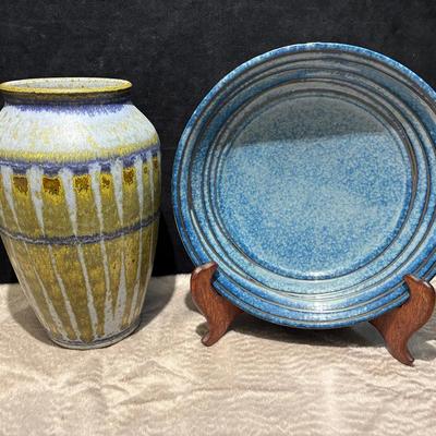 Mckinnick pottery vase