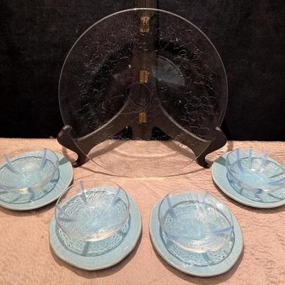Serving bowls plates