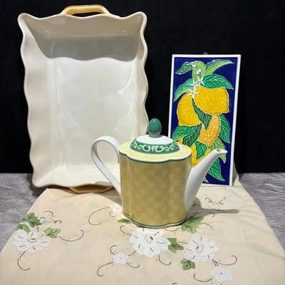 Sur le table baking dish villeroy and boch teapot