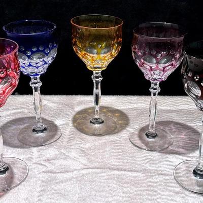 Five cut to clear wine glasses