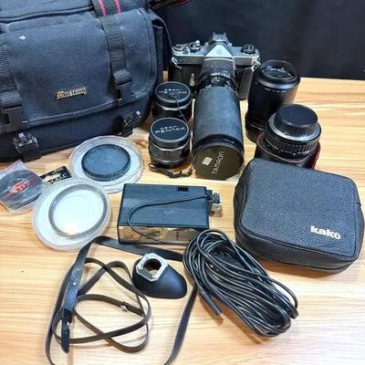 Asahi pentax spotmatic slr film camera with lenses