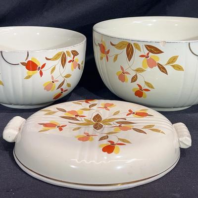 Vintage Hall China nesting bowls and covered casserole (lid only)
