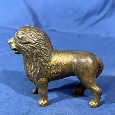 Antique Cast Iron Lion A.C. Williams coin bank