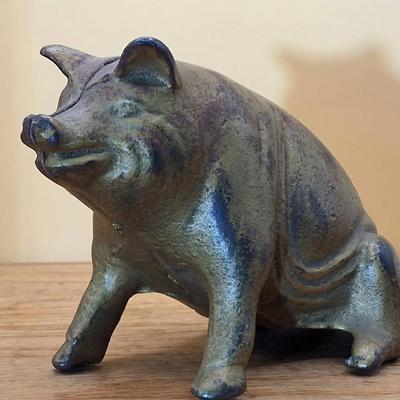 Vintage Cast Iron Pig Coin Bank
