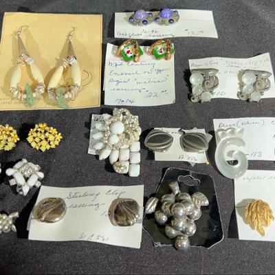 Collection of Vintage costume jewelry earrings 