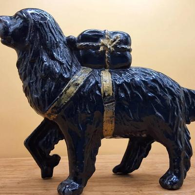Vintage Cast Iron St. Bernard Dog Coin Bank 