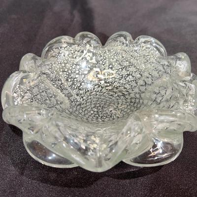 Murano glass bowl with silver flecks 