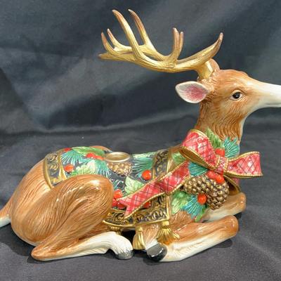 Fitz and Floyd “Holiday Pine” Reindeer Reclining Centerpiece 